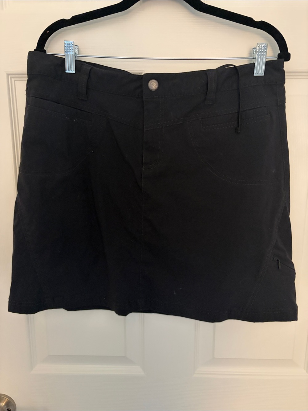 Athleta Women’s Black Stretch Skort